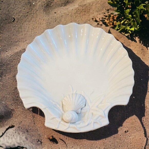 Vintage Fitz & Floyd Clam Seashell‎ Dish Serving Cupcake Plate Mermaid 10" White - Picture 1 of 7